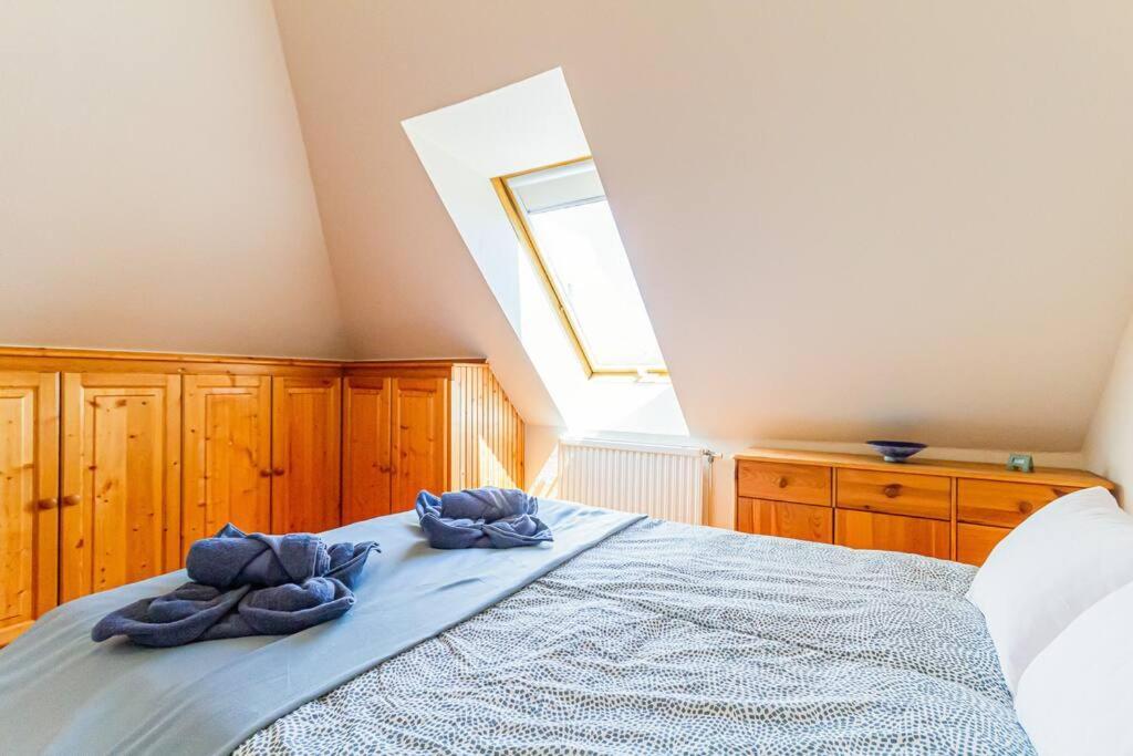 Roomy Apartment 80Sqm At City Center Free Parking Space, Ac & Balcony Budapest Kültér fotó